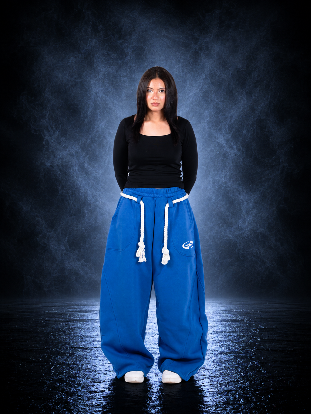 WIDEFORM BLUE SWEATPANTS
