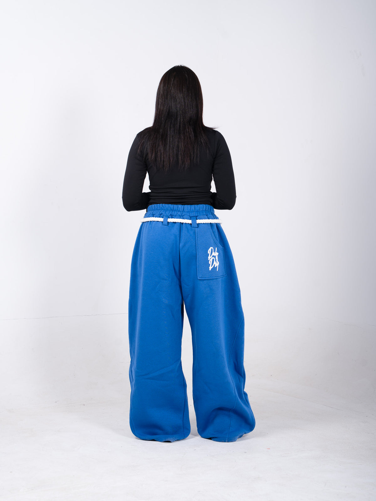 WIDEFORM BLUE SWEATPANTS