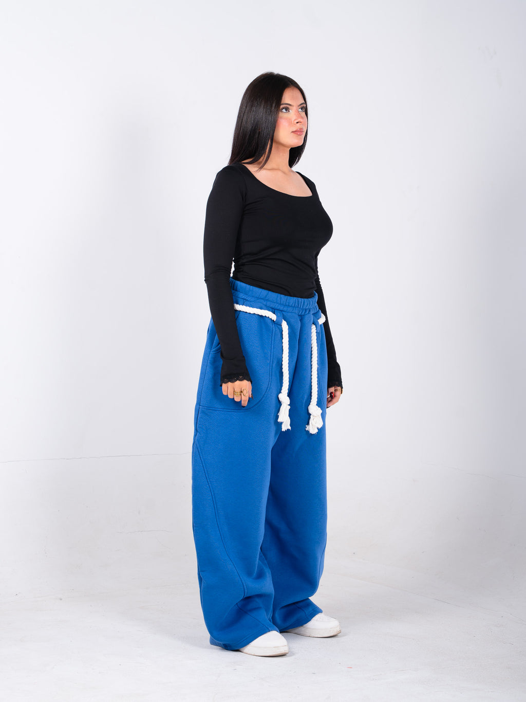 WIDEFORM BLUE SWEATPANTS